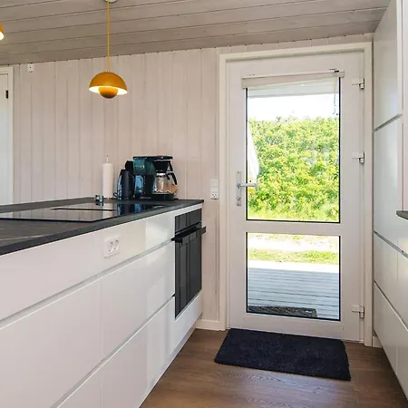 8 Person In Hj Rring Holiday home *