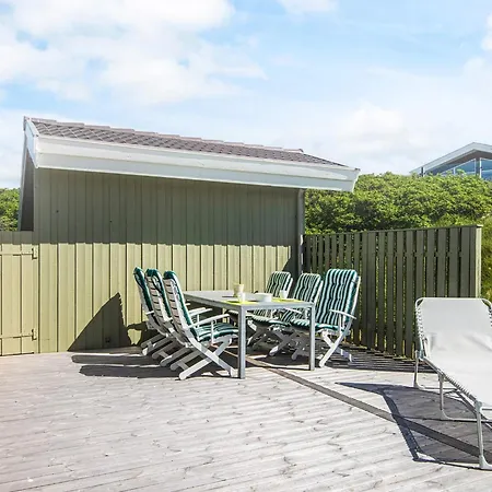 8 Person In Hj Rring Сasa de vacaciones Lønstrup