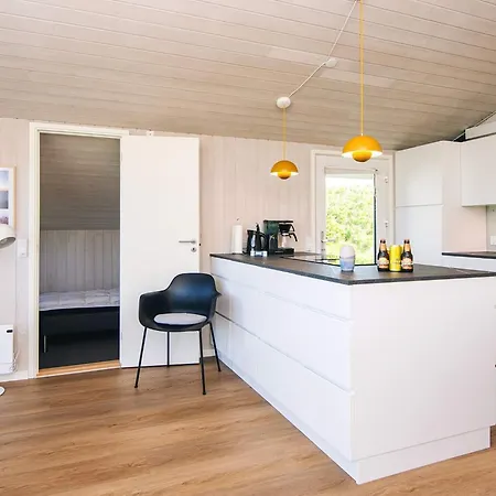 8 Person In Hjorring-by Traum