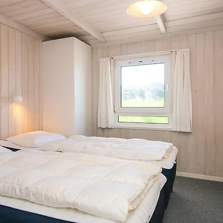4 Star In Hjorring * Lønstrup