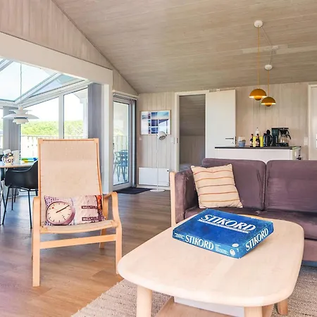 8 Person In Hjorring-by Traum